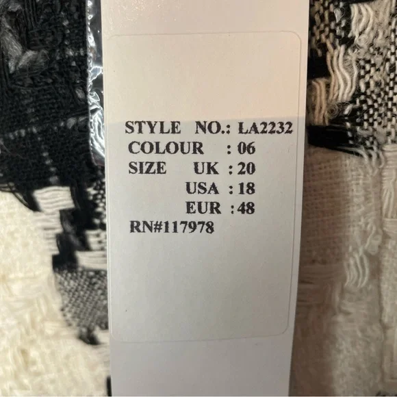 Peter Martin Black and White Houndstooth Jacket 20%wool - Picture 5 of 11